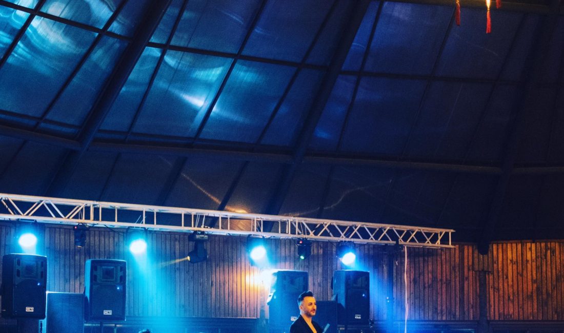 “Sevenlerimi Her Zaman Edebimle Eğlendirdim” Bu hafta Kocaeli’nin tanınmış sahne