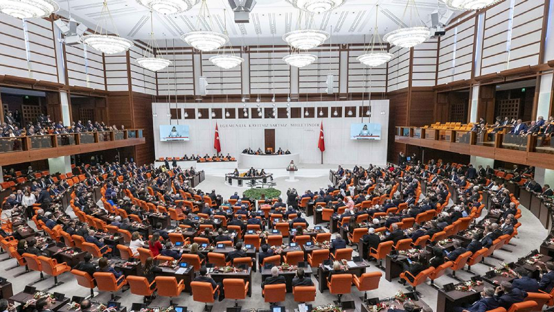 Yeni yasama yılı açılışında TBMM Genel Kurulu bugün toplanıyor. Cumhurbaşkanı