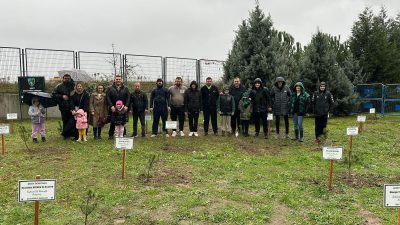 Kocaelispor Başkanı Recep Durul ve gönüllüler, 24 Kasım Öğretmenler Günü