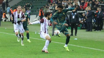 Trendyol 1.Lig’in 13. haftasında Kocaelispor, sahasında karşılaştığı Bandırmaspor ile 2-2