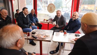 Çayırova Belediye Başkanı Bünyamin Çiftçi, ilçedeki esnaflarla bir araya gelmeyi