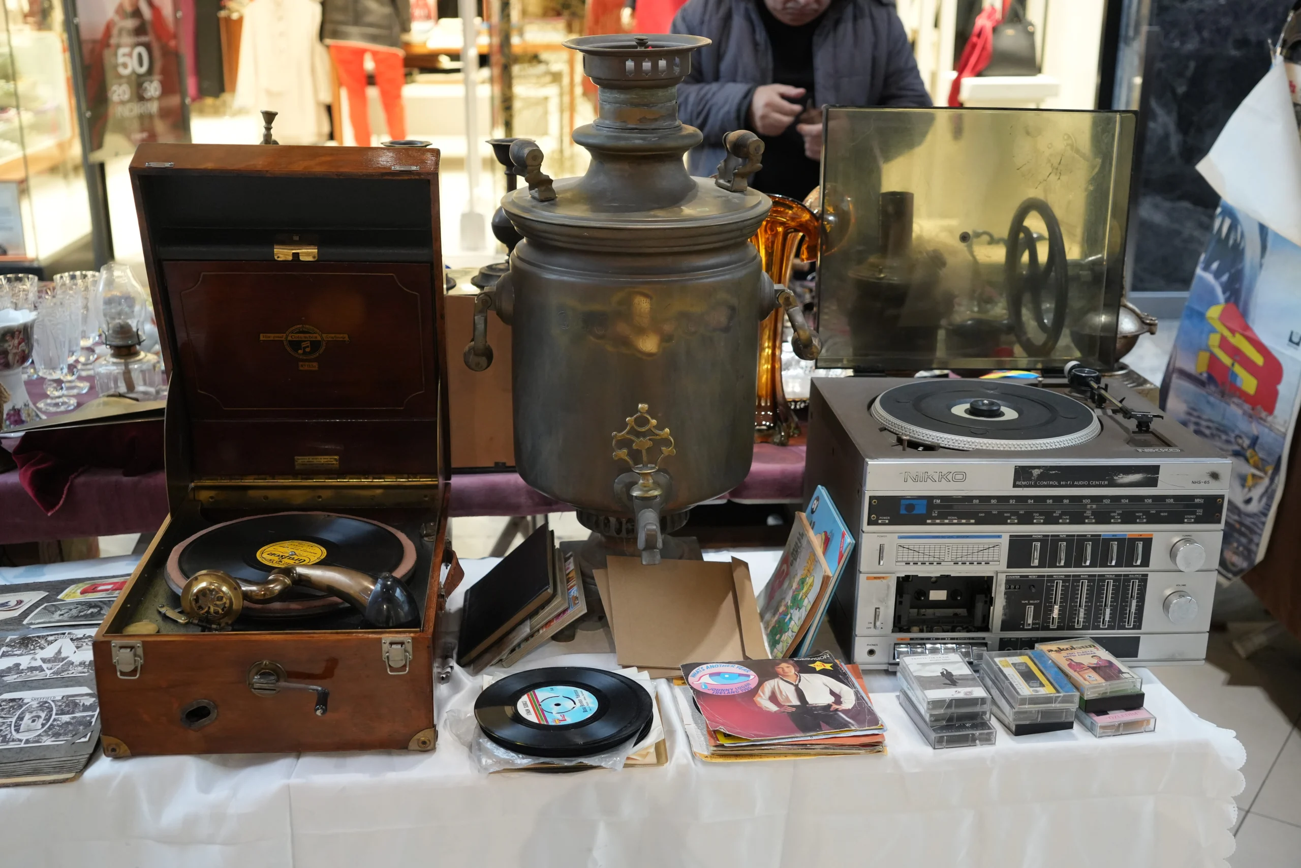 Kocaeli'nin İzmit ilçesinde düzenlenen "Antika ve El Sanatları Festivali", nostalji