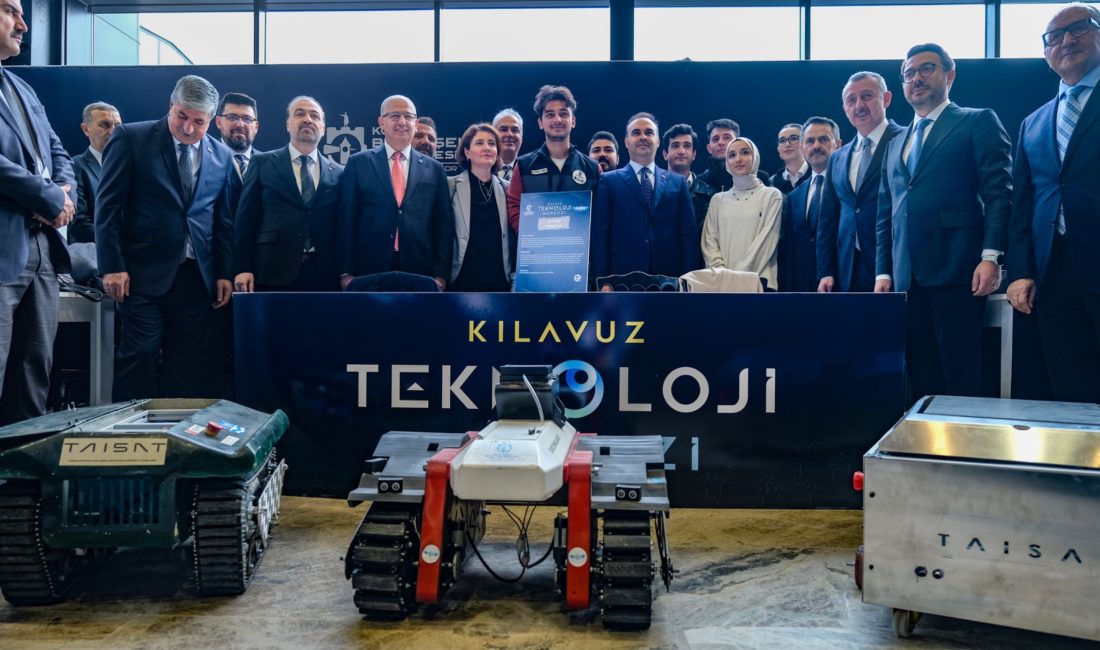 Sanayi ve Teknoloji Bakanı Mehmet Fatih Kacır, TEKNOFEST 2024’te çok