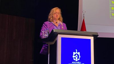 Kocaeli Büyükşehir Belediyesi Meclis Toplantısı’nda söz alan CHP’li Meclis Üyesi