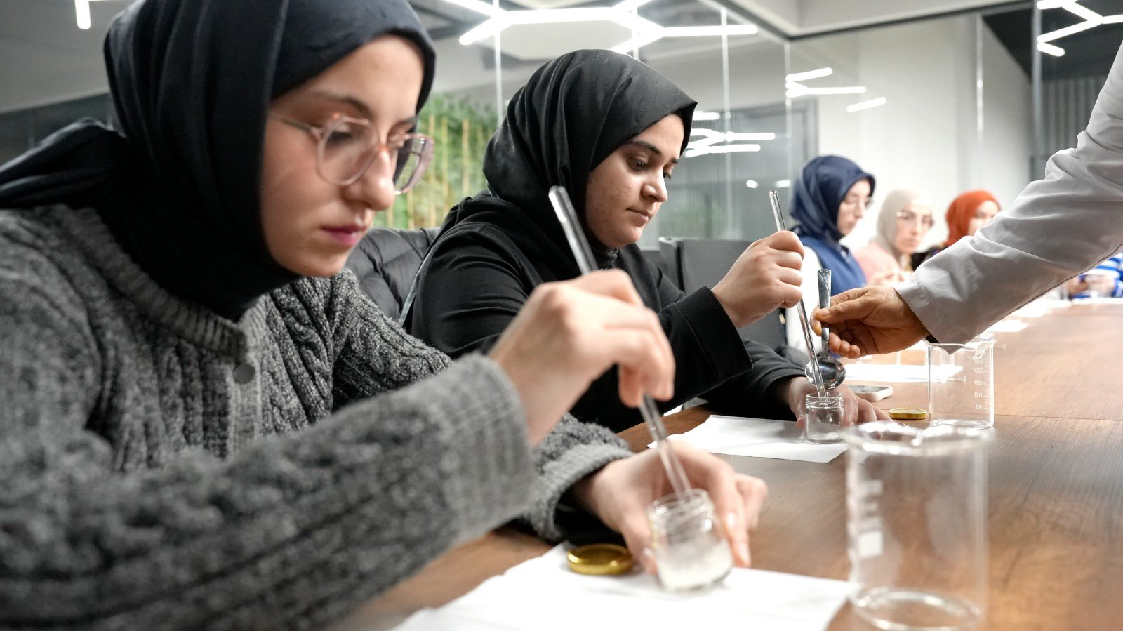 Başiskele Belediyesi tarafından Türkiye Yüzyılı Gençlik Merkezi’nde doğal ve sağlıklı