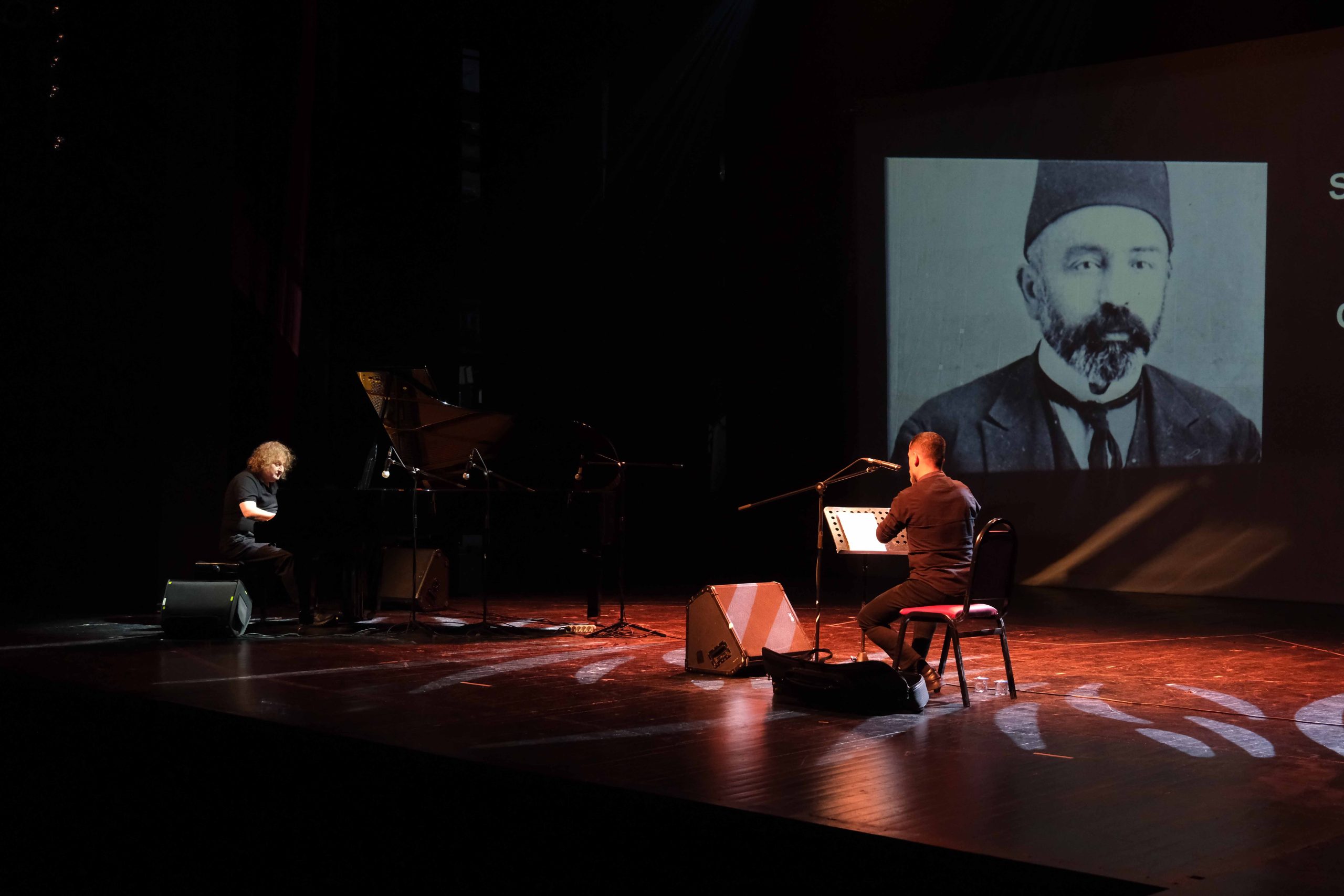 Milli Şairimiz Mehmet Akif Ersoy, vefatının 88. yıldönümünde İzmit ve