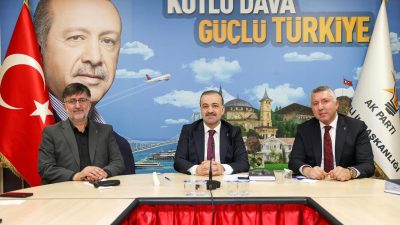 AK Parti Kocaeli İl Başkanı Dr.Şahin Talus, mazbata töreni sonrası