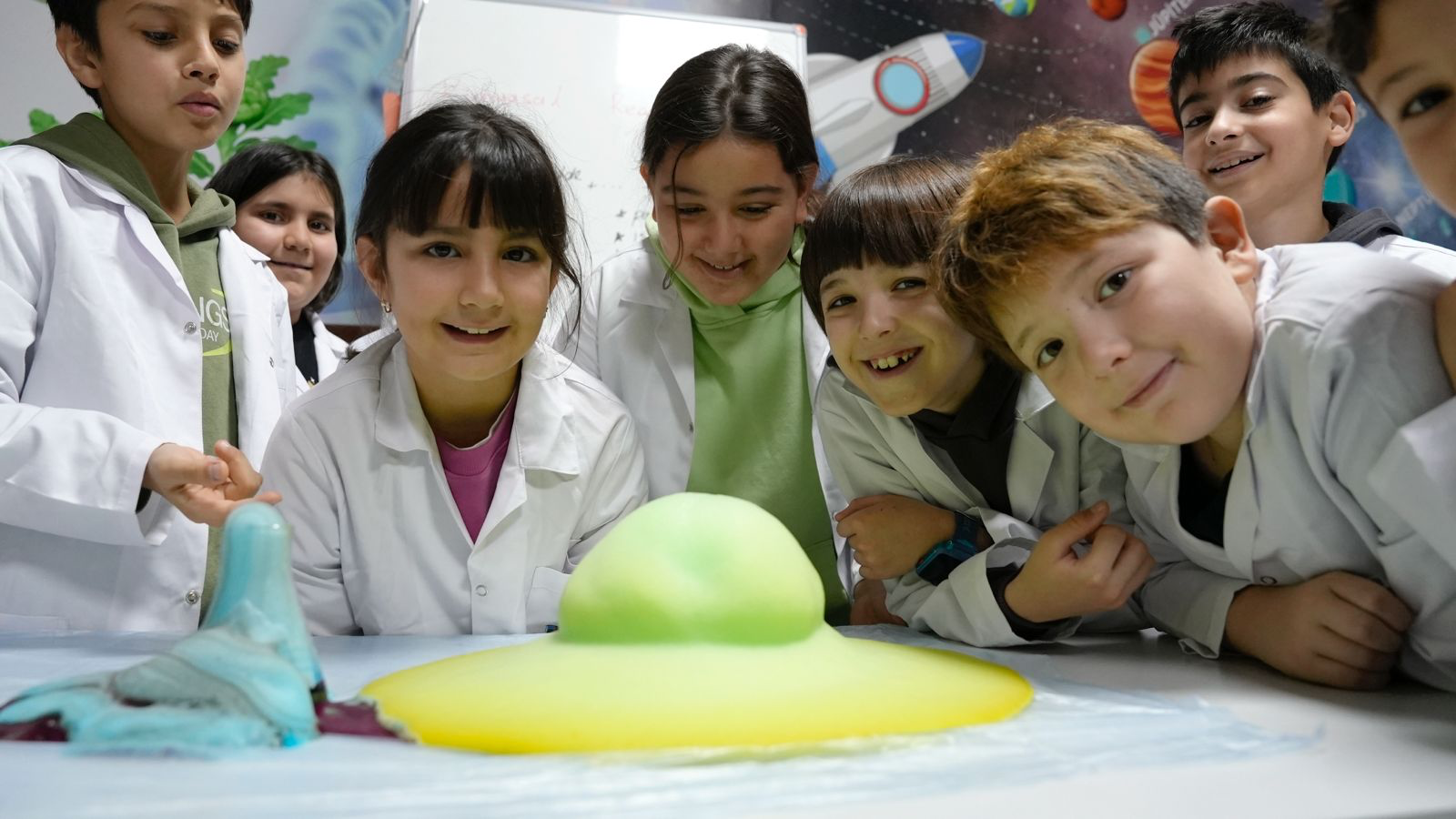 Başiskele’den, çevre il ve ilçelerden büyük rağbet gören, geleceğin dâhilerine