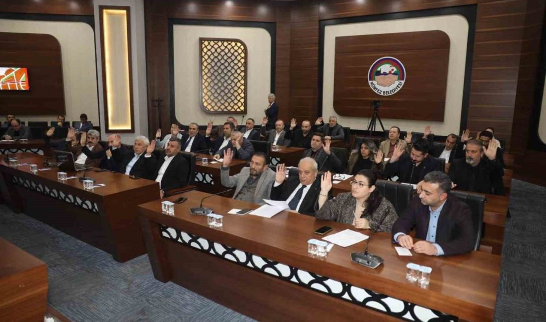 Körfez Belediyesi’nin aralık ayı meclis toplantısı gerçekleştirildi. Belediye Başkanı Şener