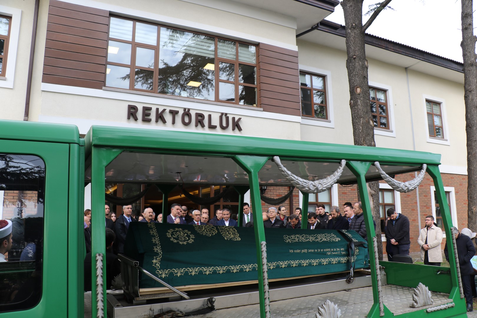 Prof. Dr. Fikret Yıldız