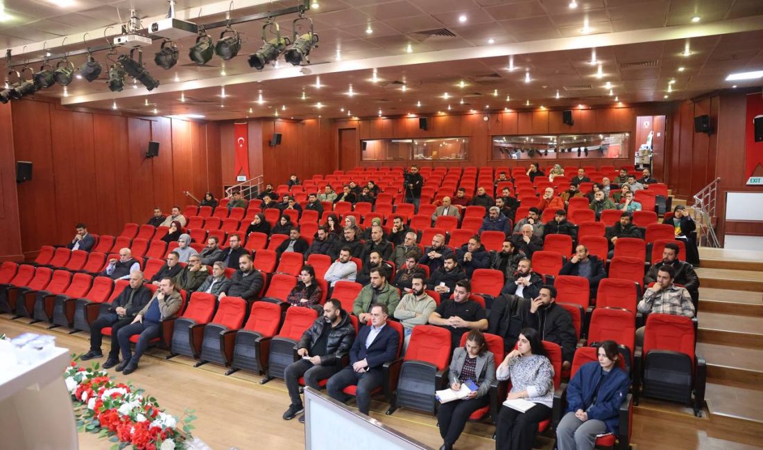 Toplumun tüm kesimleriyle bir araya gelen ve istişareye büyük önem