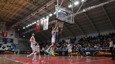 Türkiye Basketbol 2. Ligi A Grubu 13. hafta maçında Kocaeli