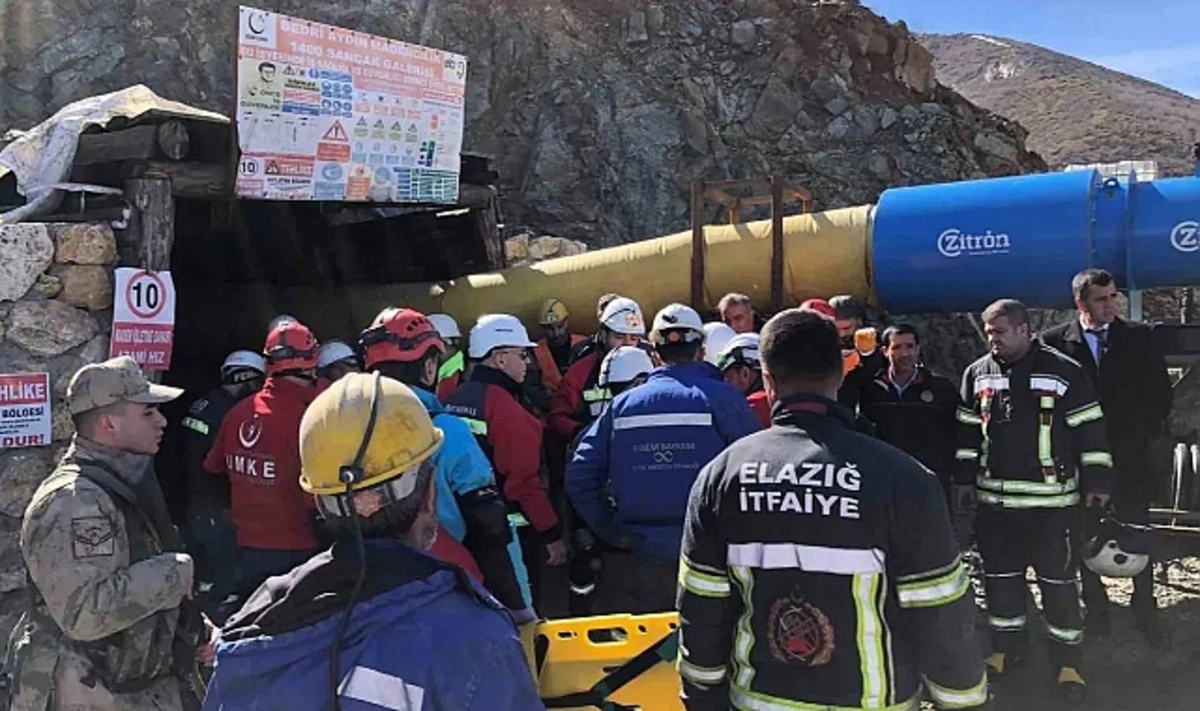 Elazığ’ın Alacakaya ilçesinde bir maden ocağında patlama meydana geldi. İlk