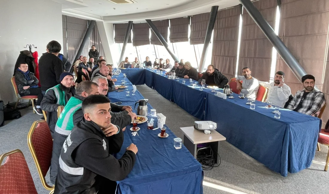 Derince Belediyesi’nin 12 takımın iştirakiyle düzenleyeceği Birimler Arası Futbol Turnuvası’nda