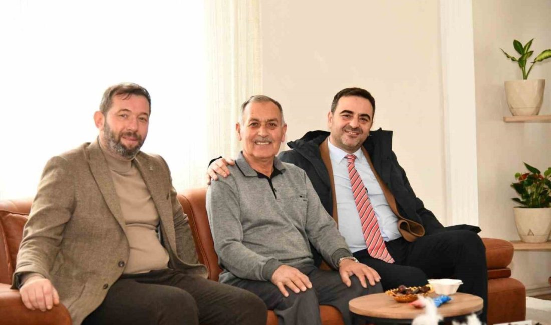 Başiskele Belediye Başkanı Yasin Özlü, kutsal topraklara giderek umre ziyaretlerini