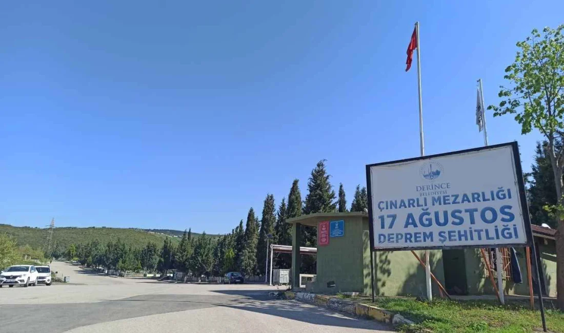 Derince Belediyesi, Miraç Kandili’nde mezarlık ziyareti gerçekleştirecek olan vatandaşlar için