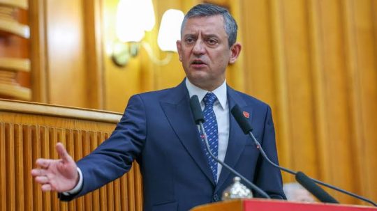YENİ Parti Genel Başkanı Özgür Özel, TBMM'ye sunulan "Milli Dayanışma