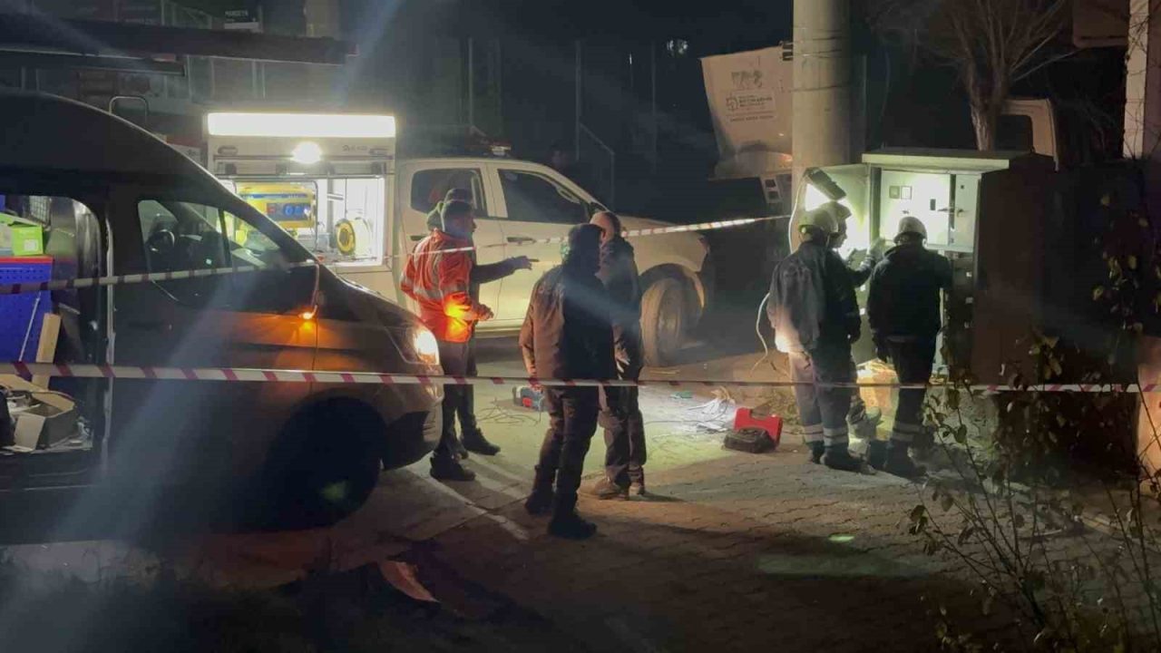Kocaeli’nin Darıca ilçesinde doğal gaz patlaması sonrasında ısınma ihtiyacının elektrikle