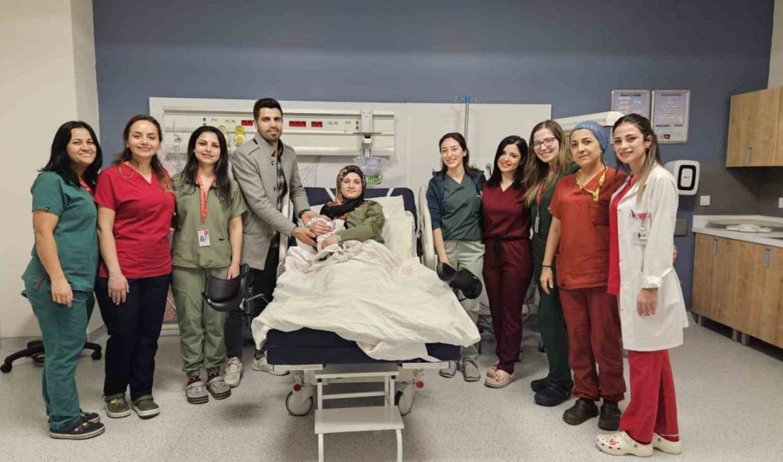 Kocaeli’de yeni yılın ilk bebeği, Şehir Hastanesi’nde 2 kilo 580