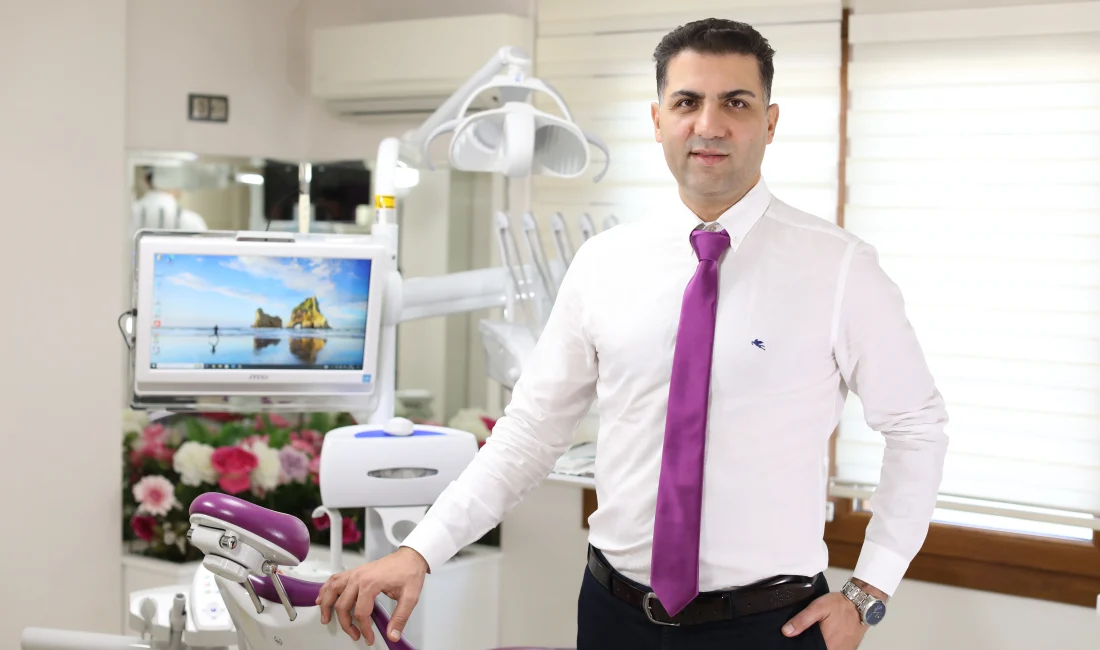 Uzman Diş Hekimi ve Ağız, Diş ve Çene Cerrahı Prof.