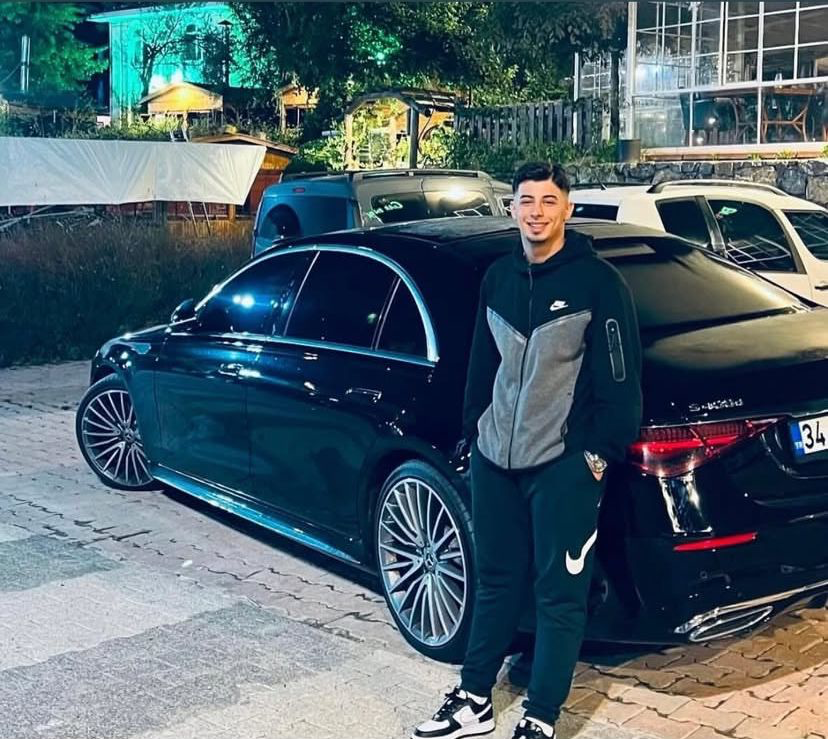 Kocaeli'nin Gebze ilçesinde spor salonunda iki kişi arasında çıkan kavgada