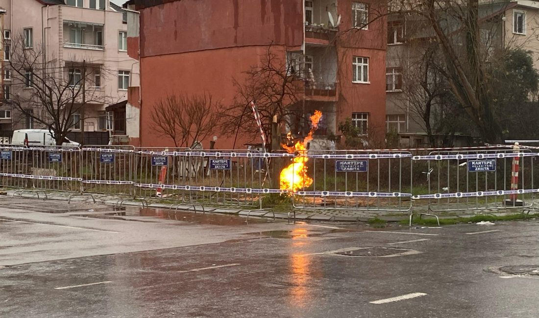 Kocaeli'nin Kartepe ilçesinde zemin etüdü sondaj çalışması sırasında çıkan metan