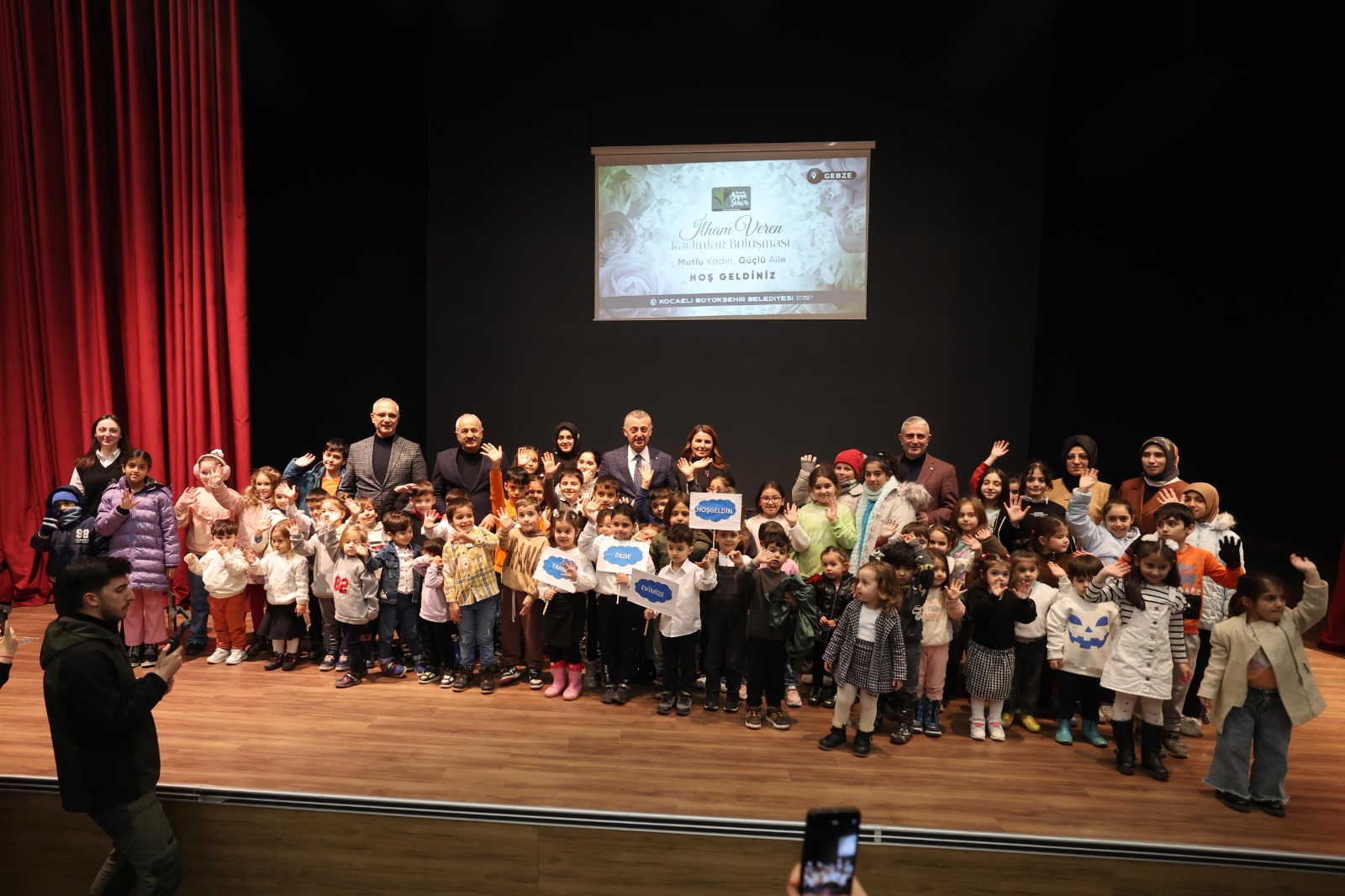 Kadınların sağlıklı yaşam, sosyal hayat ve mutluluğunu destekleyen; 90 binden