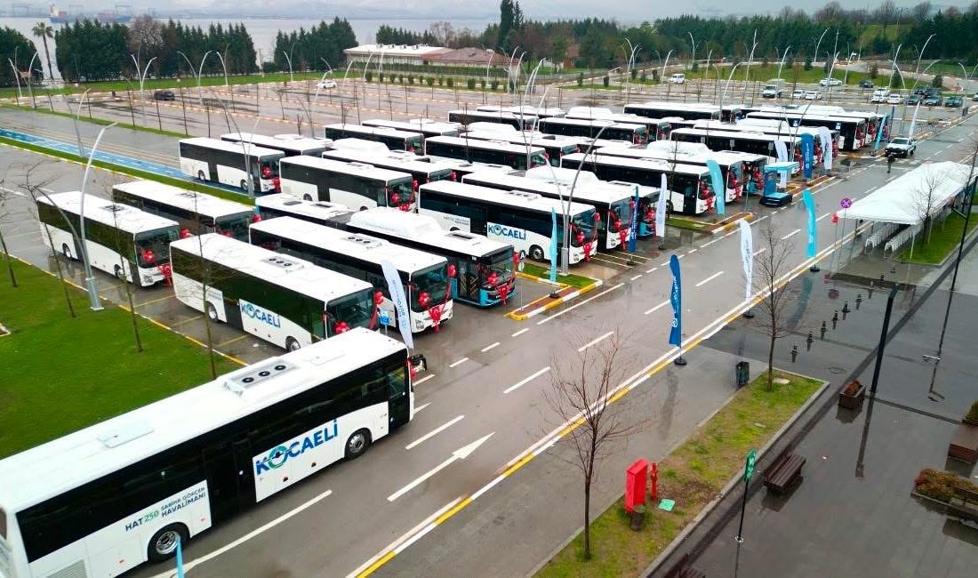 Büyükşehir Belediyesi, İzmit ile Sabiha Gökçen Havaalanı arasındaki ulaşımda kullanılan