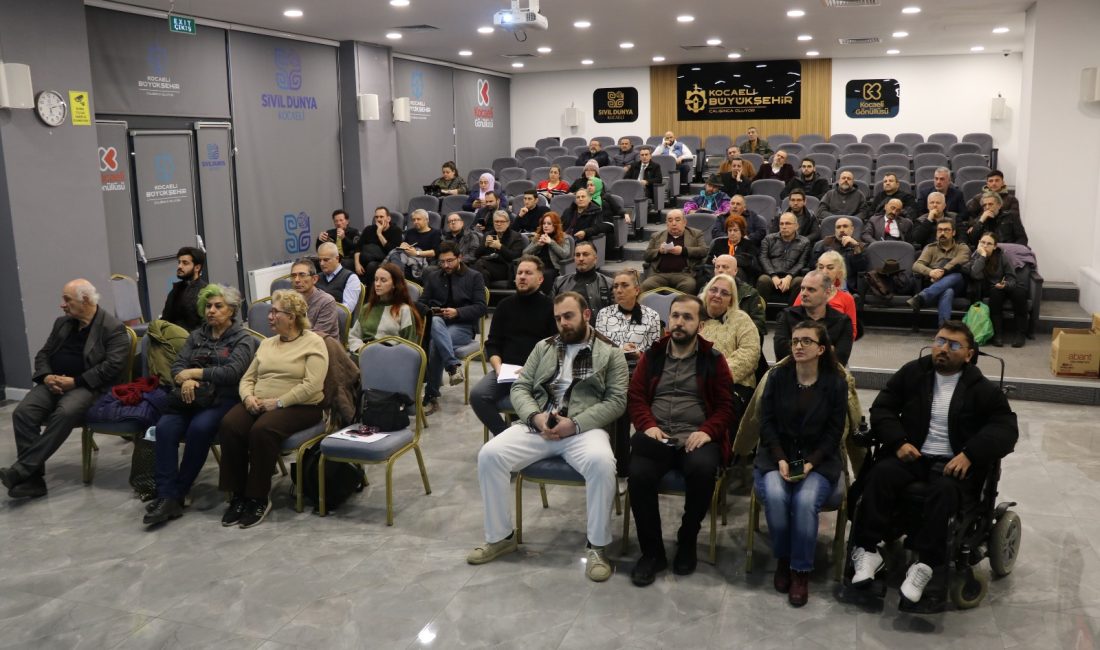 Büyükşehir ile Kocaeli Kent Konseyi iş birliğinde yürütülen YEDEP’te bilgilendirme