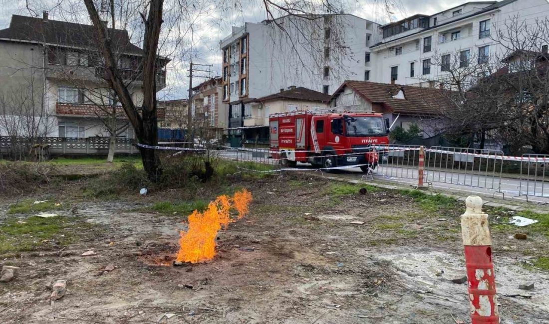 Kocaeli’nin Kartepe ilçesinde zemin etüdü sondaj çalışması sırasında çıkan metan