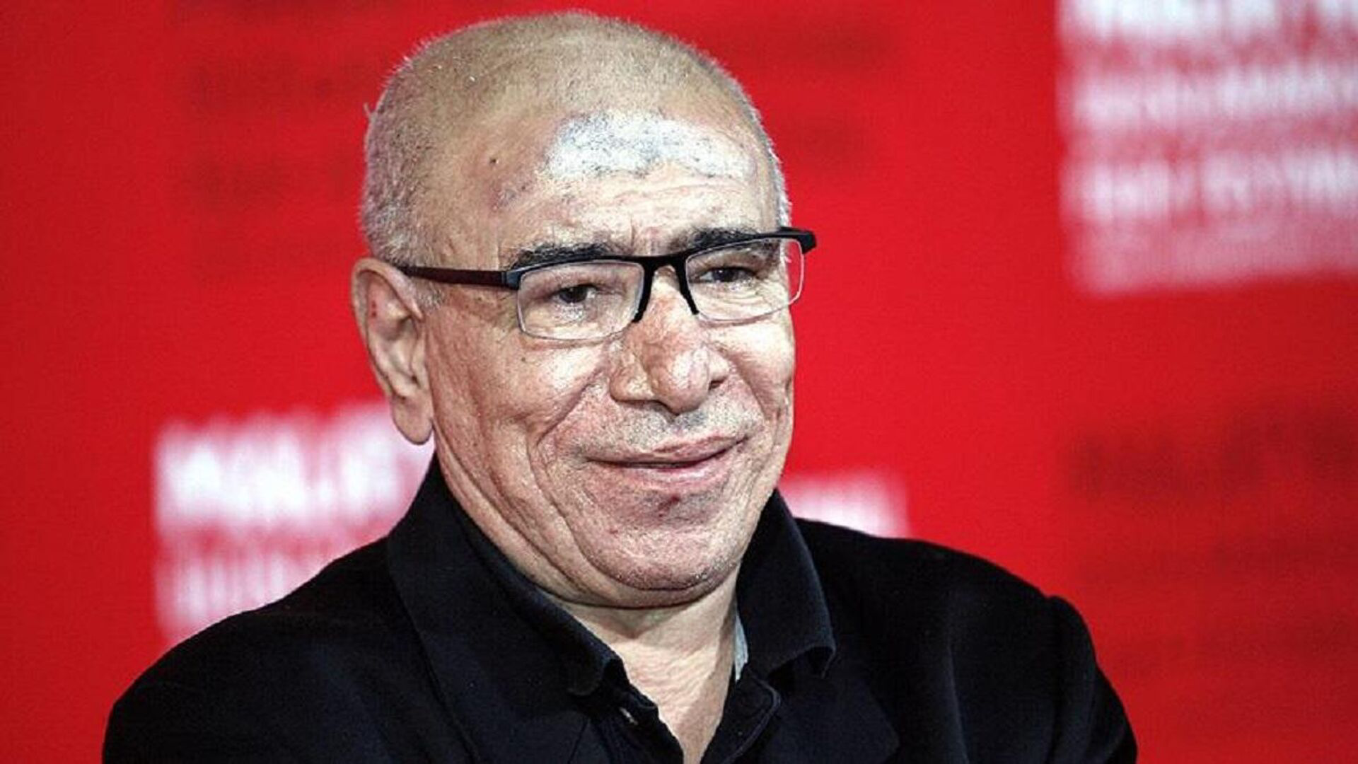 Türk sinemasının usta ismi İlyas Salman yüz felci geçirdi. Sevenlerini