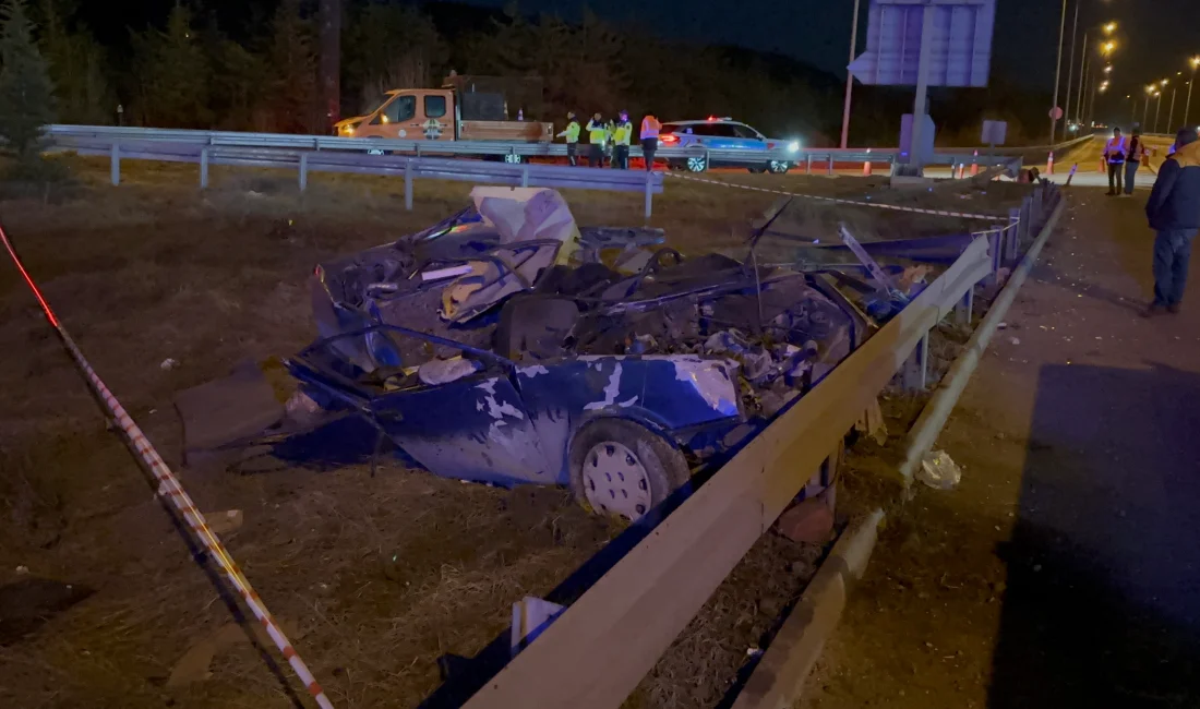 TEM Otoyolu'nun Bolu geçişinde Tofaş'ın hurdaya döndüğü kazada ölü sayısı