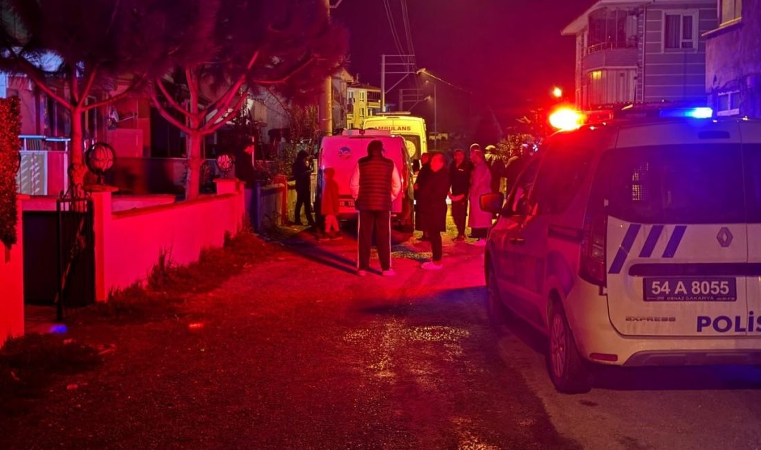 Sakarya'nın Karasu ilçesinde yalnız yaşayan bir kişi, evinde ölü halde