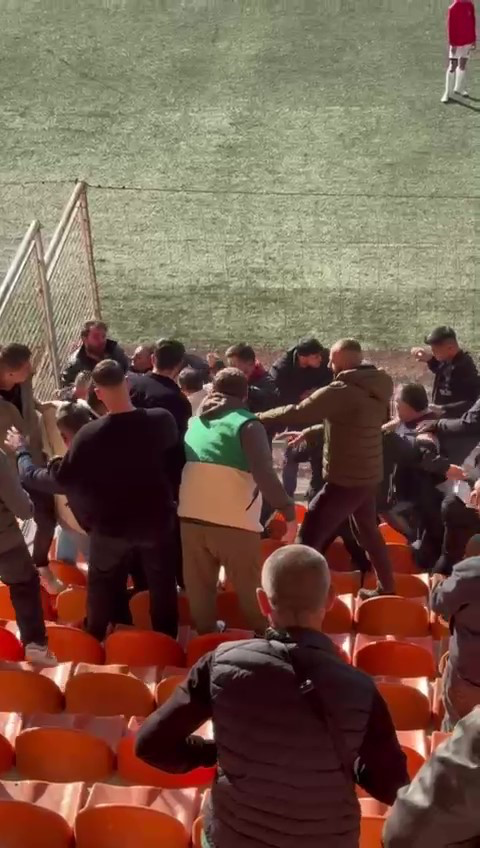 Kocaeli Süper Amatör Lig Play-Off mücadelesinde Derince ile Bağdatspor ile