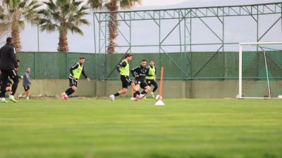 Sakaryaspor maçında sarı kart cezası nedeniyle forma giyemeyecek olan Kocaelisporlu