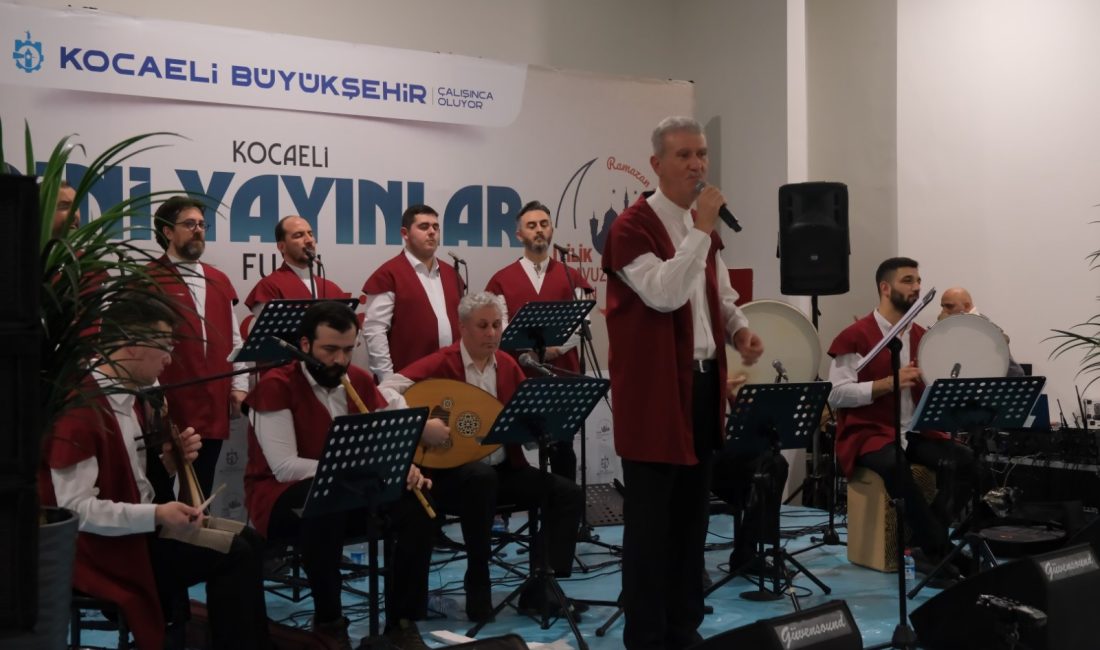 Büyükşehir Belediye Konservatuvarı Dini Musiki Bölümü Korusu, Milli İrade Meydanı