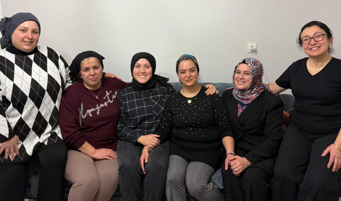 Büyükşehir Belediyesi’nin “Komşuluk Hakkı” projesi, iftar buluşmalarıyla Ramazan sofralarını bereketlendiriyor