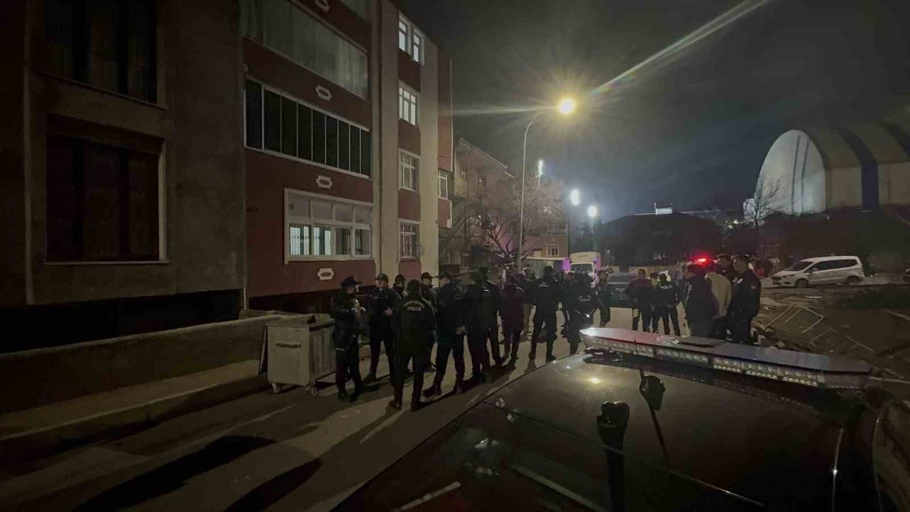 Kocaeli’de çocuklar arasında çıkan kavgaya dahil olan 2 aile arasında