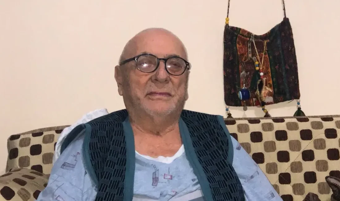 Gölcük Yüzbaşılar Mahallesinde  ikamet eden Mehmet Aşula 95 yaşında