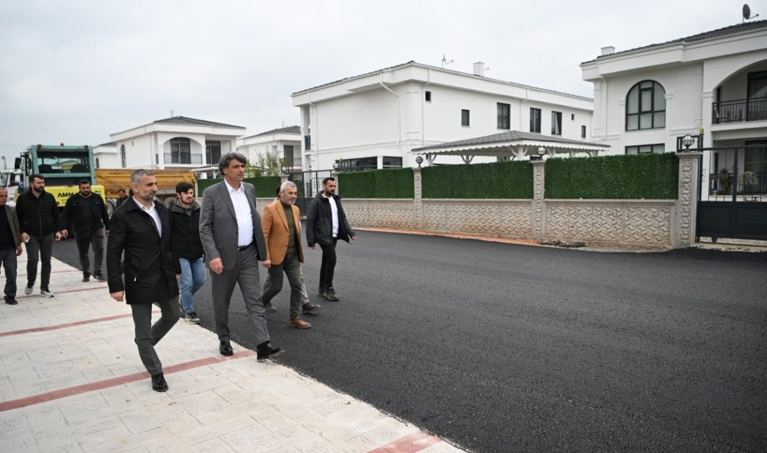 Kartepe Belediyesi Fen İşleri Müdürlüğü ekipleri, ilçenin farklı noktalarında gerçekleştirdiği