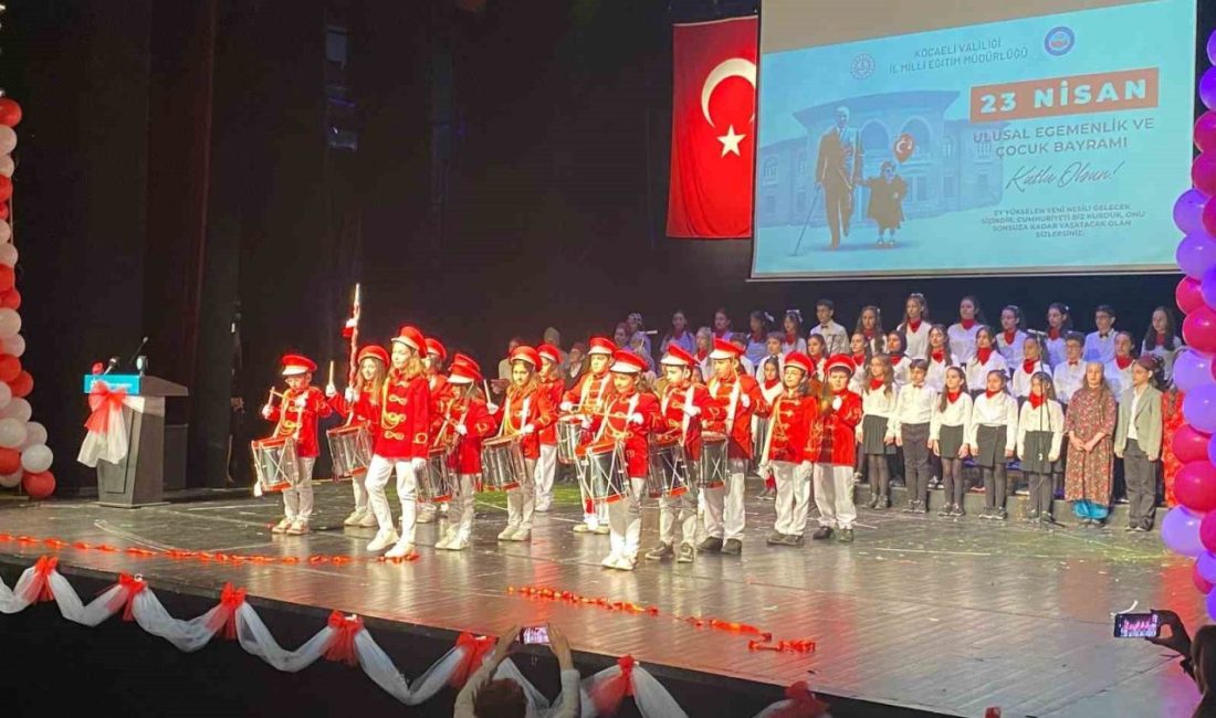 Kocaeli’nin İzmit ilçesinde 23 Nisan Ulusal Egemenlik ve Çocuk Bayramı