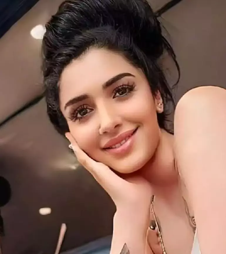 İstanbul Ümraniye’de 26 yaşındaki Yazgülü Coşkun, evine misafirliğe gittiği G.Ç.