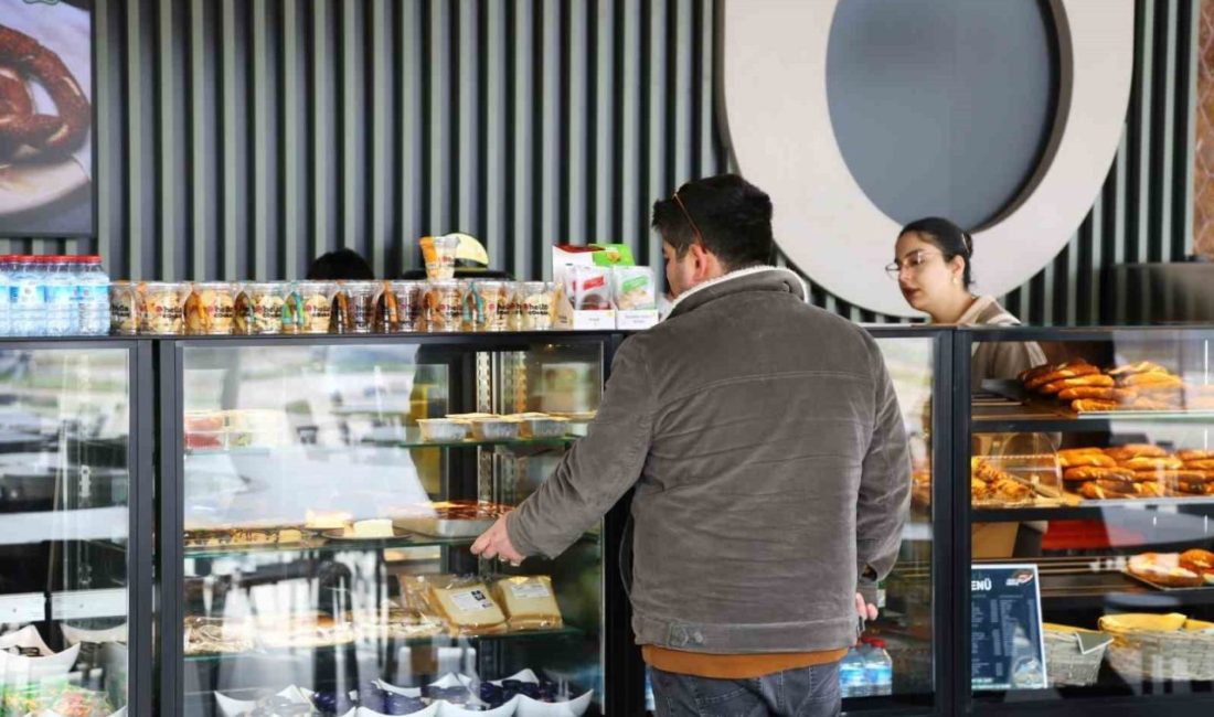 Antikkapı, 67. tesisi olan yeni markası Halka Kafe’yi İzmit Milli