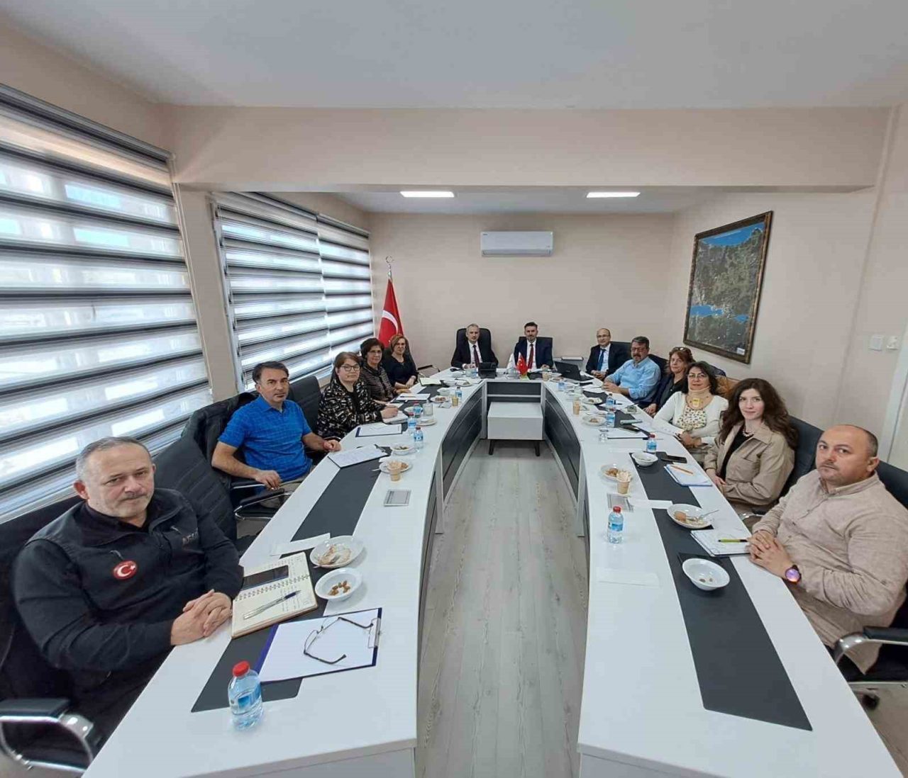 Kocaeli’de düzenlenen toplantıda, afet risklerinin azaltılması ve afetlere hazırlık süreçleri