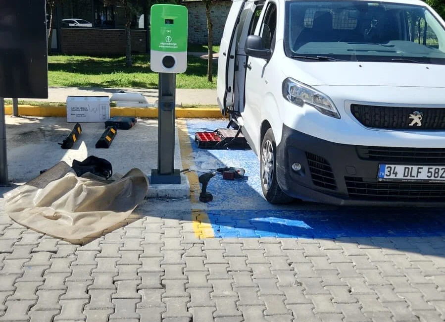 Kartepe'de çevreci ulaşım araçlarının kullanımını teşvik etmek amacıyla elektrikli araç
