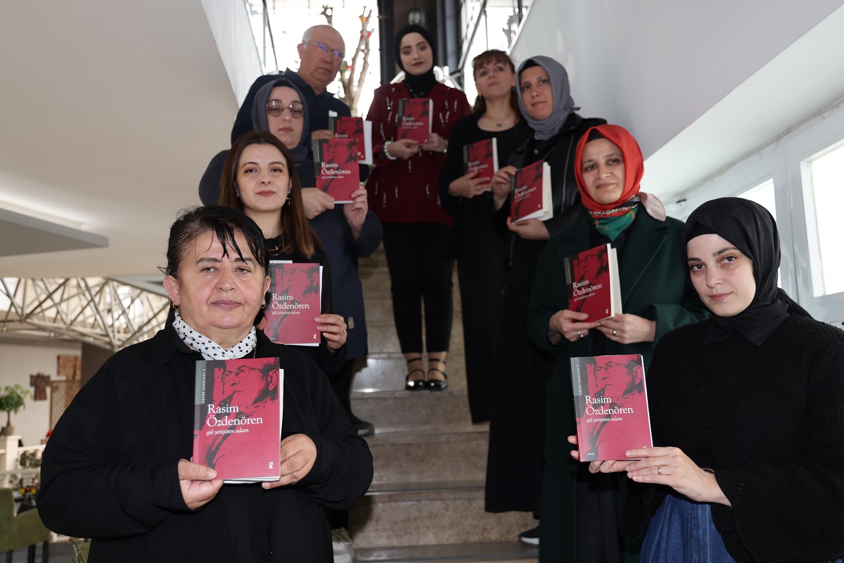 Büyükşehir Belediyesi’nin önemli projelerinden “Okuyan Şehir Kulübü”, okuma ve analiz