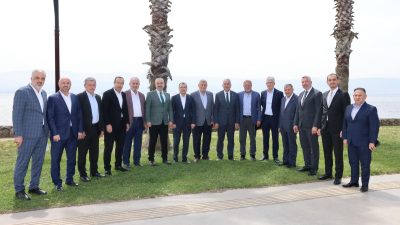 AK Parti Kocaeli İl Başkanı Dr.Şahin Talus, geçmiş dönem il