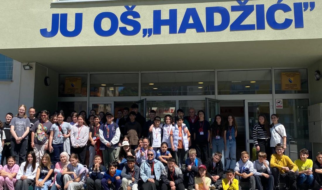 İzmit Atatürk Ortaokulu, 8 günde 6 ülke gezip örnek bir