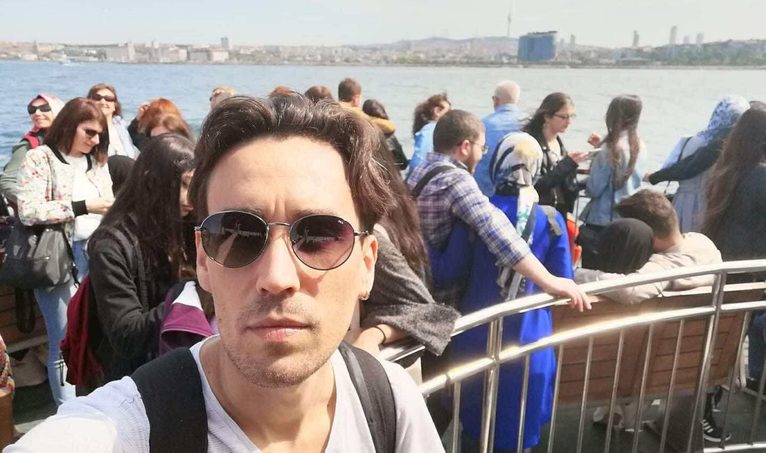 İstanbul’da çalışan, aslen Derinceli olan 35 yaşındaki Koray Adem, tatil