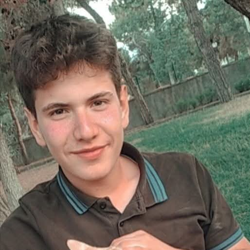 Denizli’de askere gidecek olan akrabasının düzenlediği eğlenceye katılan genç, eğlencede